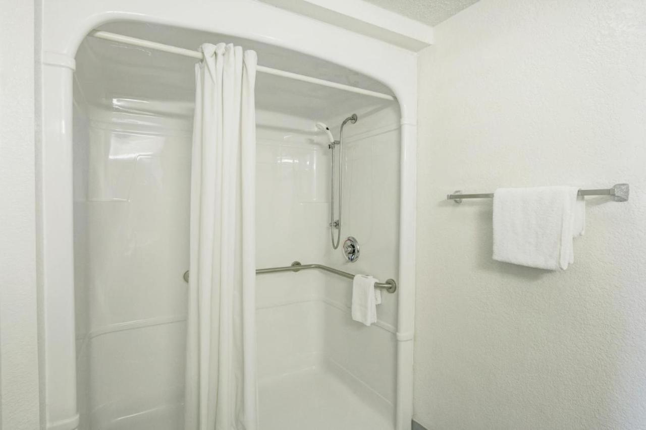 Amerivu Inn & Suites-Extended Stay Aberdeen ภายนอก รูปภาพ